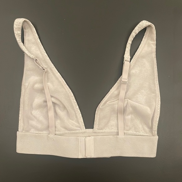 SKIMS Plunge Bralette xs - Picture 2 of 3